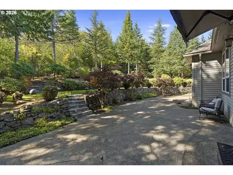 Exterior - 4306 SE Augusta Loop, Gresham, OR 97080 photo 5 of 9