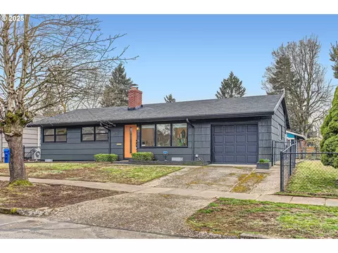 8829 N Dwight Ave, Portland, OR 97203