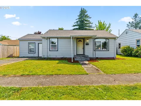 355 22nd St, Springfield, OR 97477