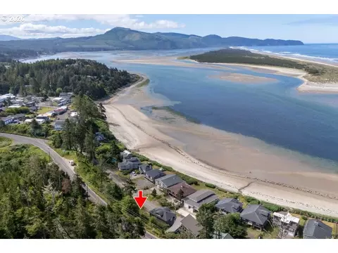 Happy Camp Rd, Tillamook, OR 97141