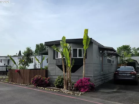 19605 River Rd #59, Gladstone, OR 97027