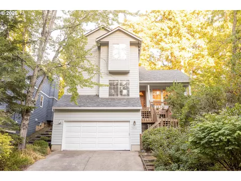 9436 SW Wood Pkwy, Portland, OR 97219