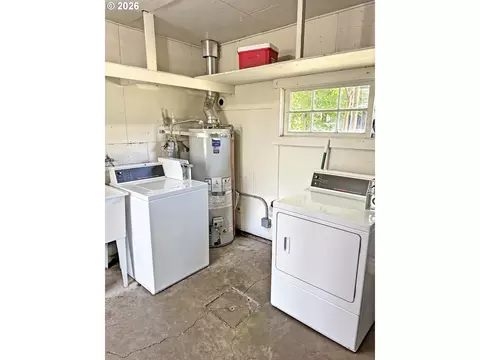 Other - 608 4th St, Springfield, OR 97477 photo 5 of 6