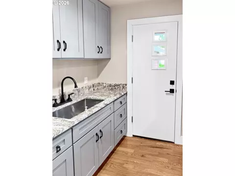 Other - 608 4th St, Springfield, OR 97477 photo 1 of 6