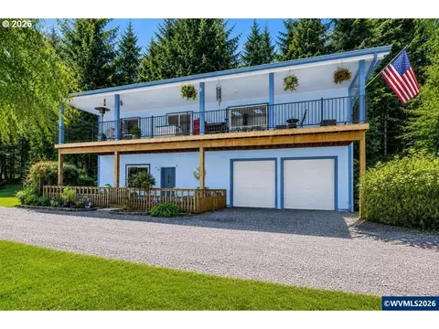 6100 Teal Creek Rd, Dallas, OR 97338