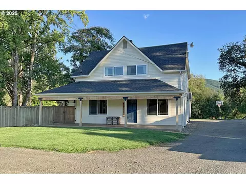 92131 Marcola Rd, Marcola, OR 97454