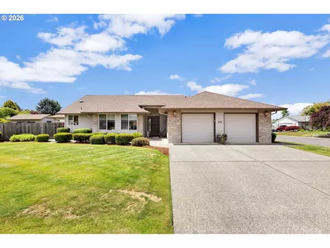 315 NW 10th St, Battle Ground, WA 98604