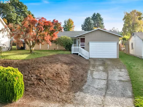 38510 Bickford St, Sandy, OR 97055