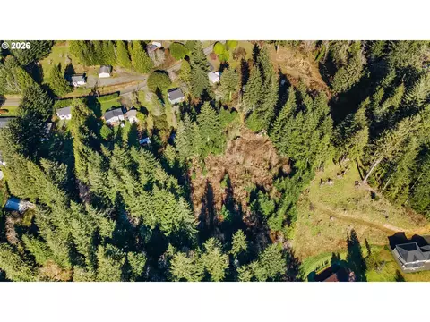 62251 Olive Barber Rd, Coos Bay, OR 97420