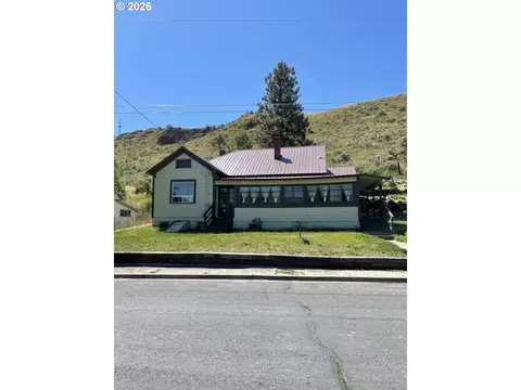 430 Spring Garden Ave, Baker City, OR 97814