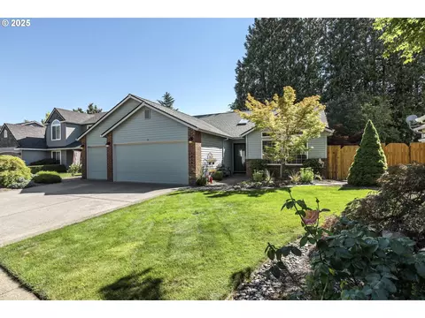 1858 SEagle Ln, Gresham, OR 97080