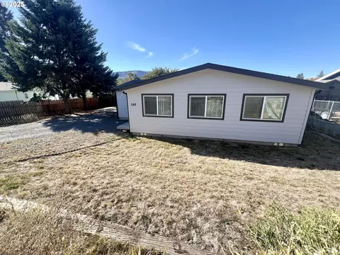 548 S Pioneer Ct, Union, OR 97883