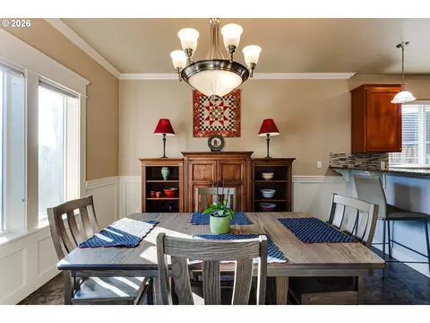 Dining - 90 Daniel Dr, Eugene, OR 97404 photo 2 of 2