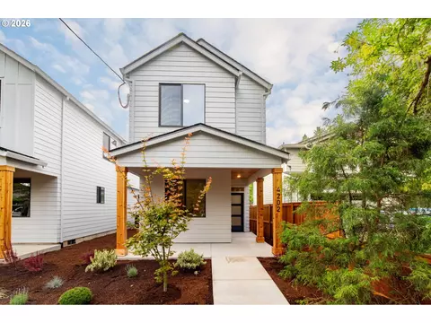 4202 SEllis St, Portland, OR 97206