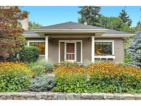 3203 NE 15th Ave, Portland, OR 97212