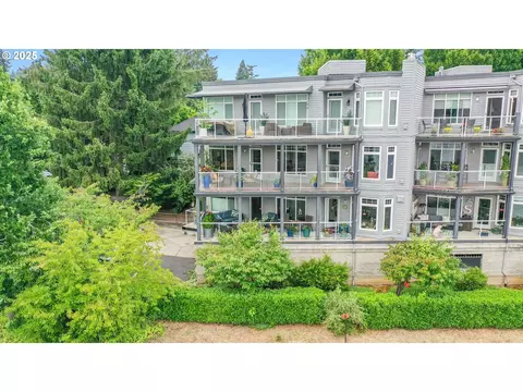 101 3rd St, Lake Oswego, OR 97034