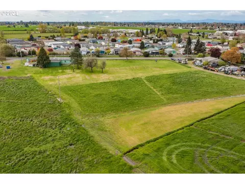 4055 SE Spicer Dr, Albany, OR 97322