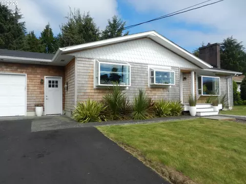 1844 NE Crestview Pl, Newport, OR 97365