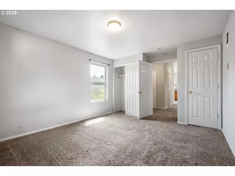Bedroom - 593 Hanover St, Eugene, OR 97402 photo 3 of 6