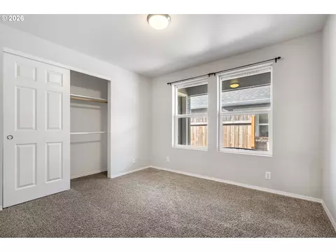 Bedroom - 593 Hanover St, Eugene, OR 97402 photo 4 of 6