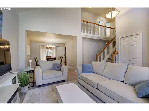Living - 1556 NE 27th Ter, Gresham, OR 97030 photo 2 of 3