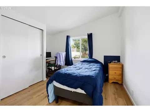 1949 SE Palmquist Rd #1, Gresham, OR 97080 photo 17