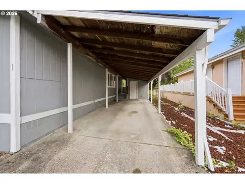 1949 SE Palmquist Rd #1, Gresham, OR 97080 photo 4
