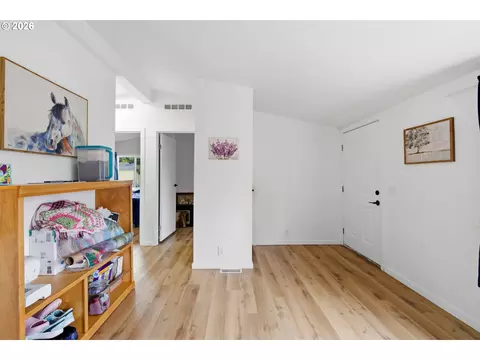 1949 SE Palmquist Rd #1, Gresham, OR 97080 photo 14