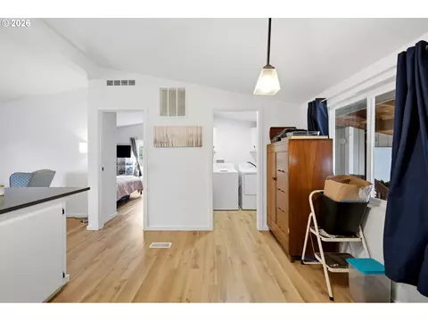 1949 SE Palmquist Rd #1, Gresham, OR 97080 photo 13