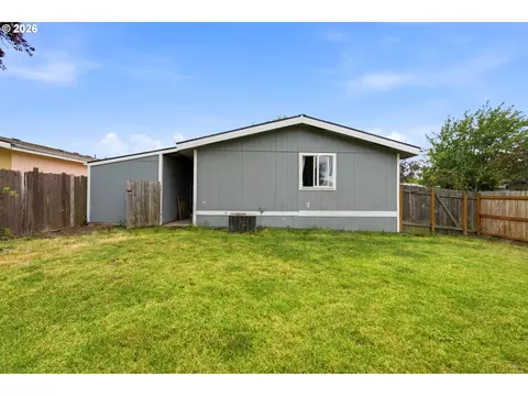 1949 SE Palmquist Rd #1, Gresham, OR 97080 photo 26