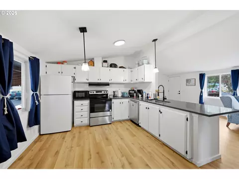 1949 SE Palmquist Rd #1, Gresham, OR 97080 photo 10