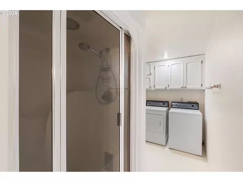 Other - 8431 Cason Ct, Gladstone, OR 97027 photo 3 of 9