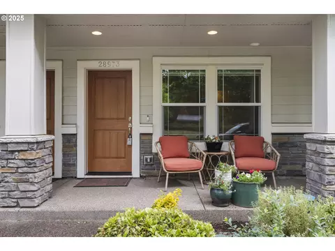 28973 SW Costa Cir W, Wilsonville, OR 97070