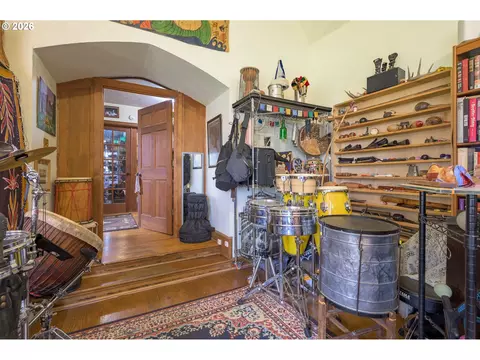 Other - 325 River Rd, Eugene, OR 97404 photo 2 of 6