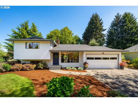 9815 SW Omara St, Tigard, OR 97223