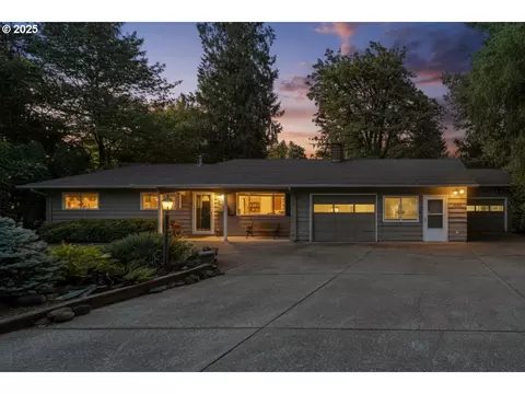 8895 SW Mcdonald St, Portland, OR 97224