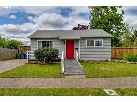 1490 Mckinley St, Eugene, OR 97402