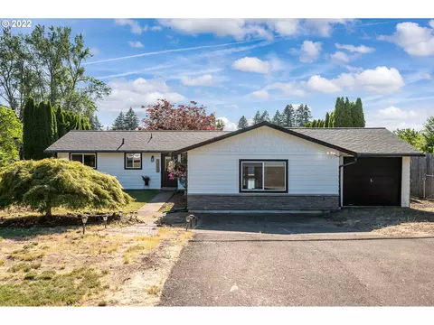 14095 SE Holly View Ln, Damascus, OR 97089