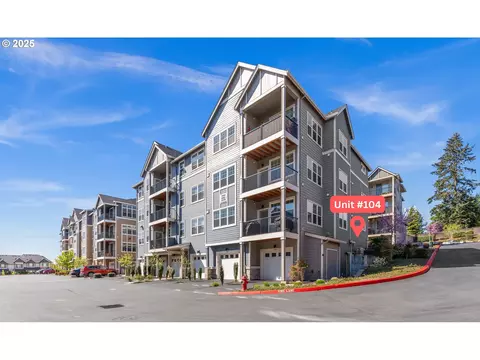 17149 SW Snowdale St #104, Beaverton, OR 97007