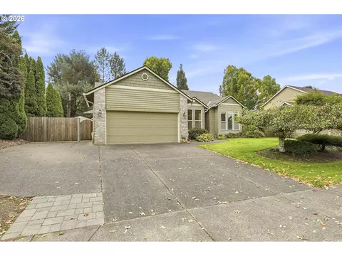 29411 SW Camelot St, Wilsonville, OR 97070