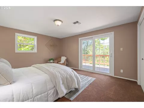637 E 39th Pl, Eugene, OR 97405 photo 13