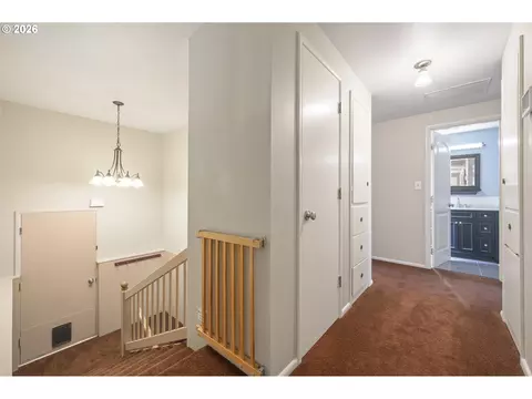 637 E 39th Pl, Eugene, OR 97405 photo 20