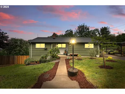 394 Nectarine Dr, Kalama, WA 98625