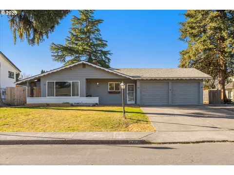 2723 NElaine Dr, Mcminnville, OR 97128