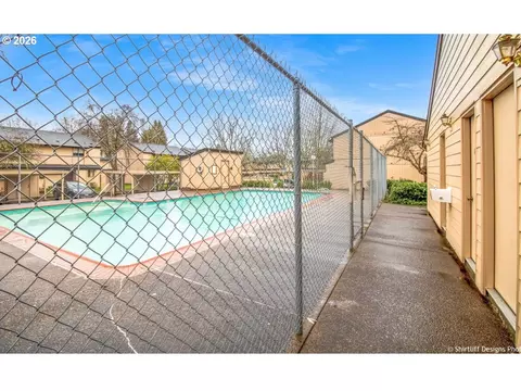 Exterior - 1434 Fetters Loop, Eugene, OR 97402 photo 7 of 7