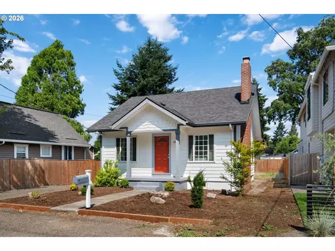 6820 N Delaware Ave, Portland, OR 97217