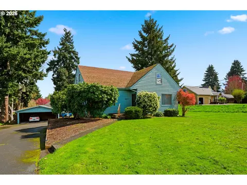 9017 NW 21st Ave, Vancouver, WA 98665