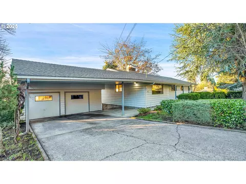 13505 SE Briggs St, Milwaukie, OR 97222