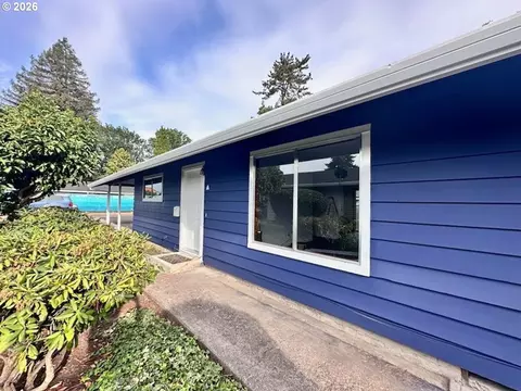 444 SE 11th Ave, Hillsboro, OR 97123