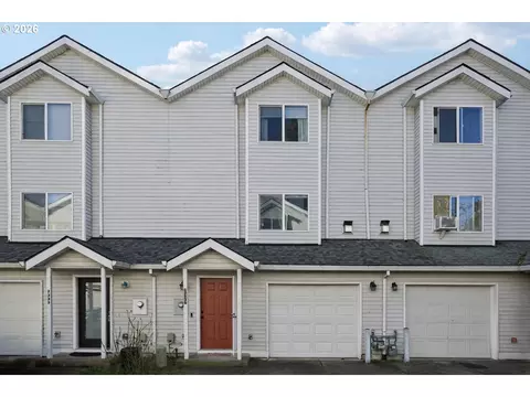 2327 SE Lee Ln, Portland, OR 97233